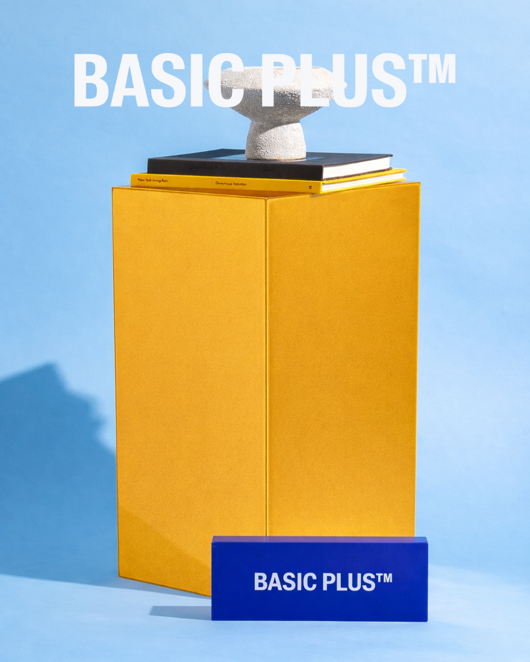 Gold Plints Metallic Gold Acrylic Display Plinth – Basic Plus