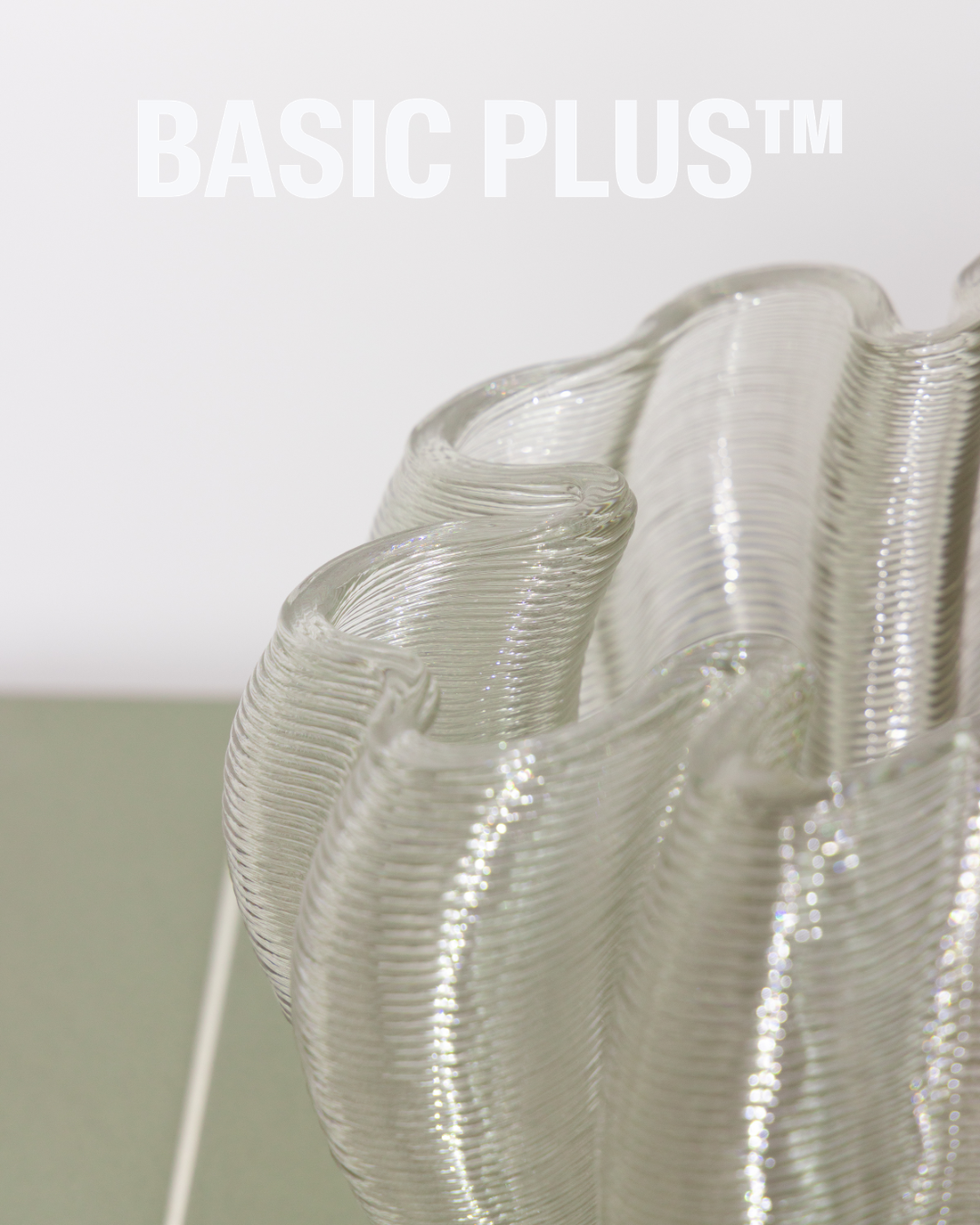 Transparent Colour BORU — Contemporary 3D-Printed Centrepiece
