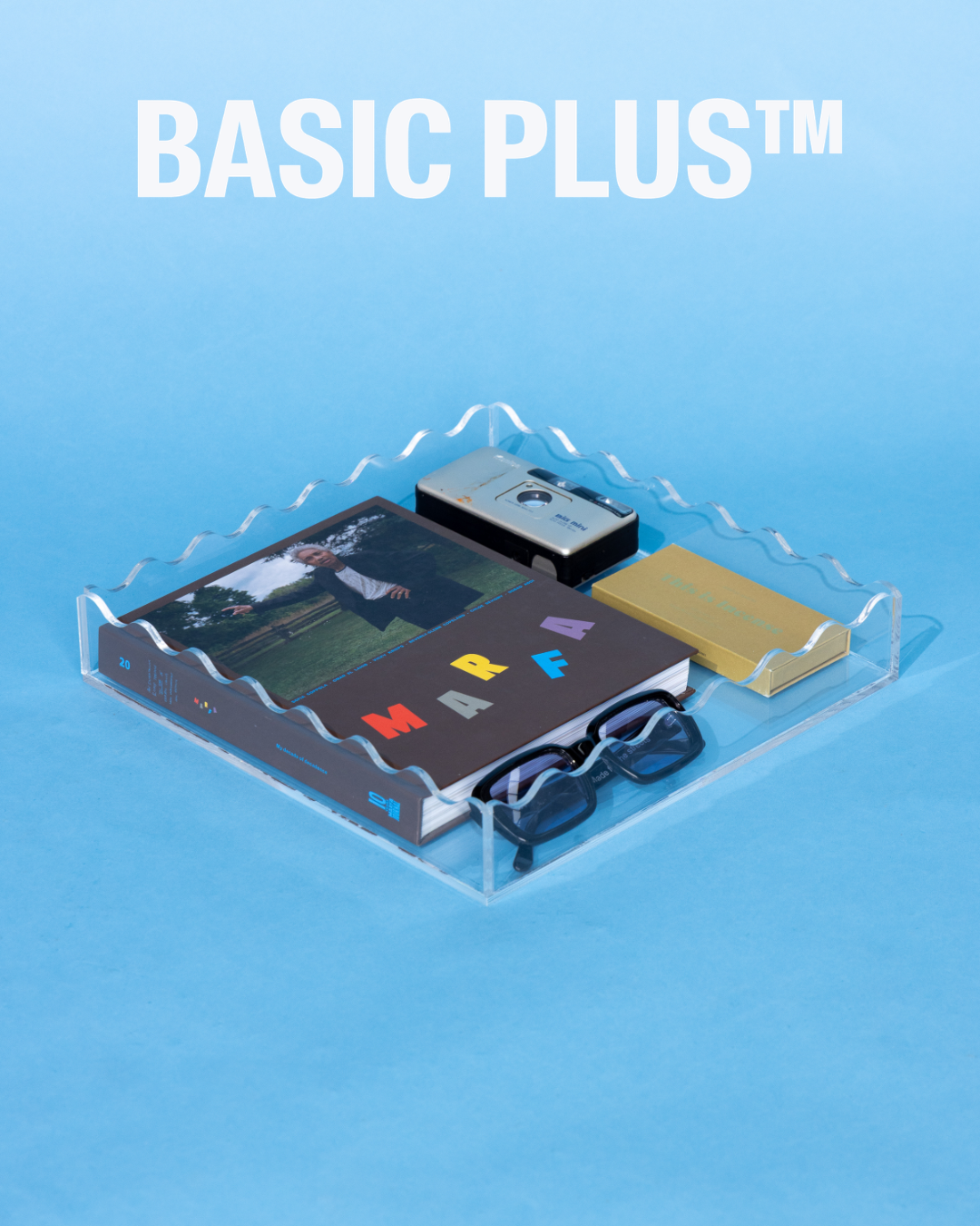 Scalloped Edge Clear Acrylic Square Tray